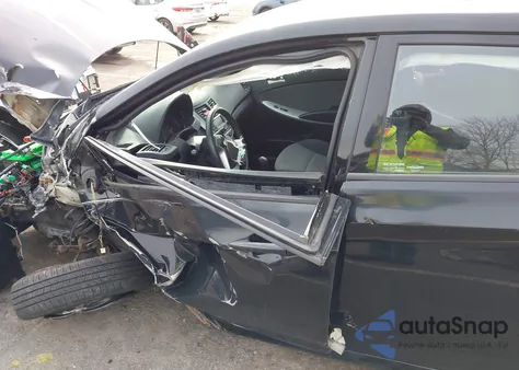 2014 Hyundai Accent Gs from USA, damaged, VIN KMHCT5AE4EU197004